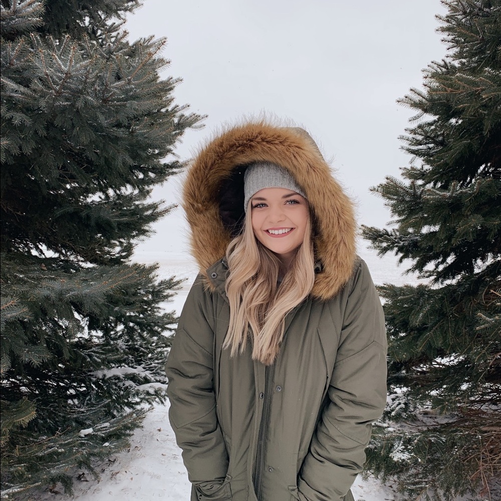 Meet your Posher, Tori